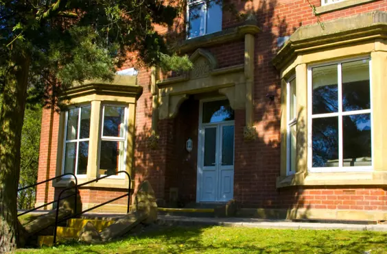 Kingarth - An outside view of the home
