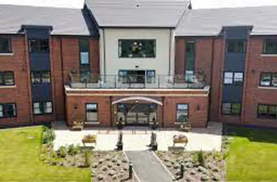Blakelands Lodge - An outside view of the home
