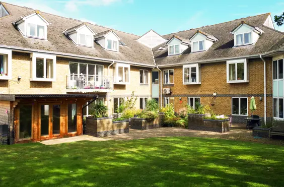 Admiralty Care Home - An outside view of the home
