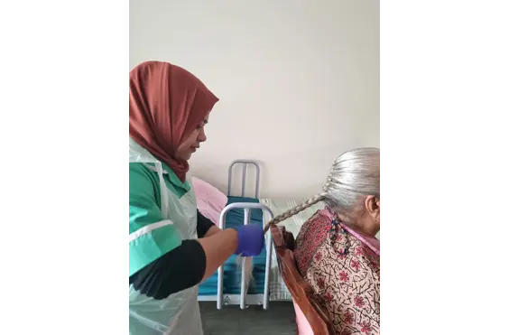 Red Apple Care Ltd - Photo of staff