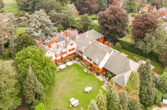 Redwalls Nursing Home - An outside view of the home