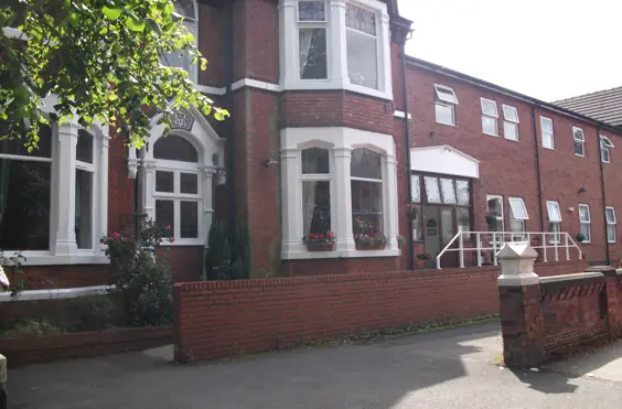 Thorncliffe Grange - An outside view of the home