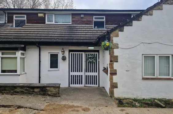 Hollyacre Bungalow - An outside view of the home