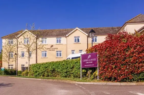 Cepen Lodge - An outside view of the home