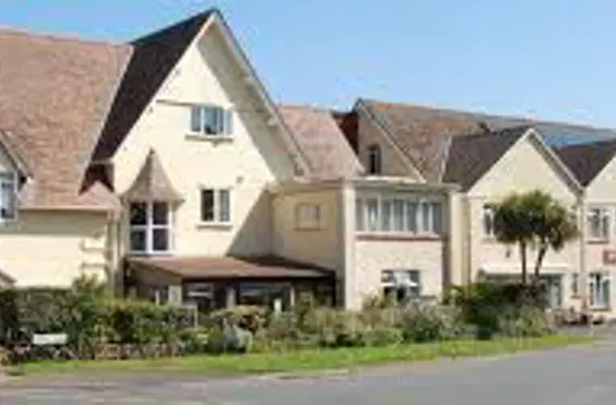 Blenheim Lodge - An outside view of the home