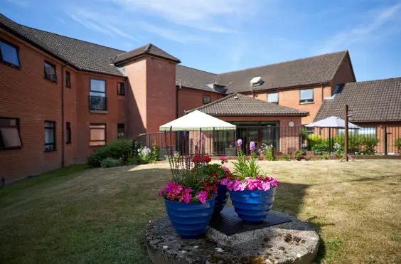 Shottermill House - Photo of the garden where applicable