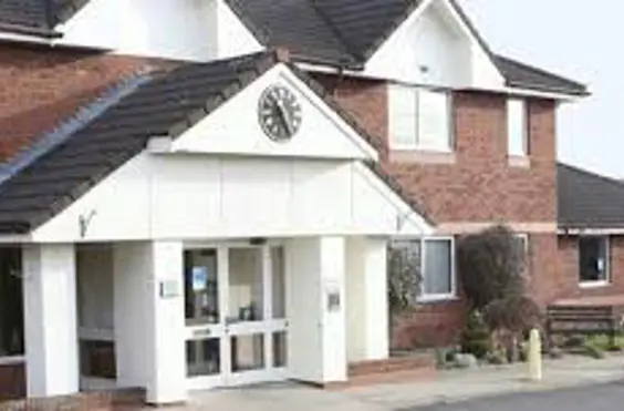 Netherton Green Care Home - An outside view of the home
