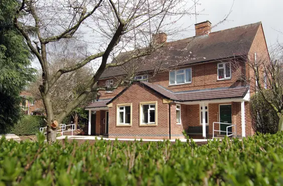 280-282 Wells Road - An outside view of the home