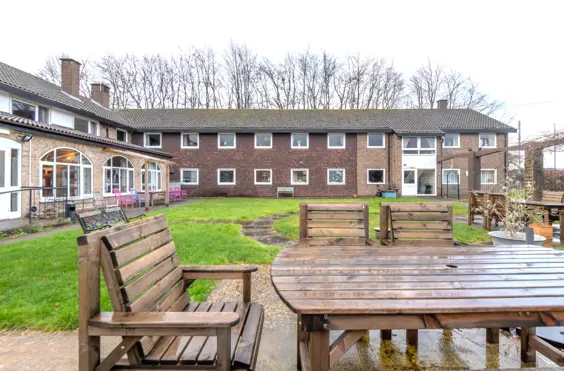 Hawthorn Lodge Care Home - An outside view of the home
