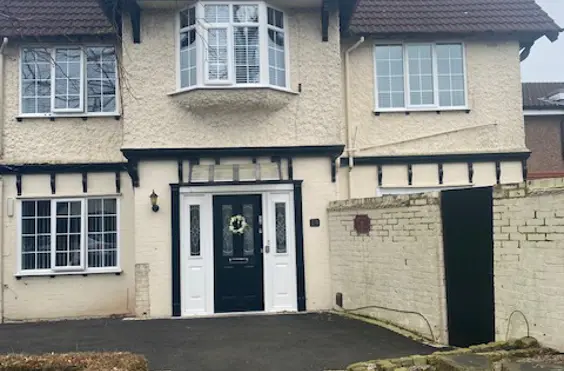 Chiltern Rest Home - An outside view of the home