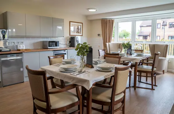 Heathlands Residential Care Home - Photo of the dining area