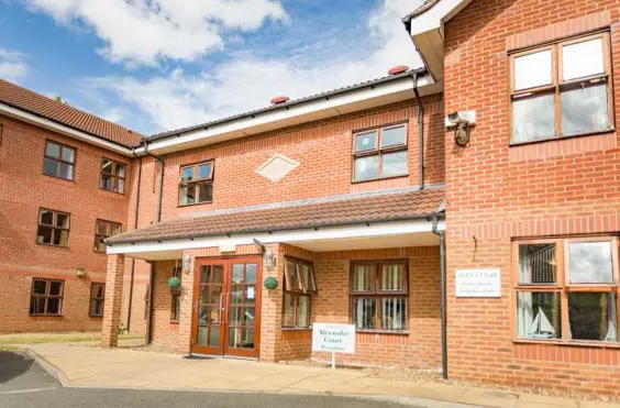 Alexander Court Care Centre - An outside view of the home