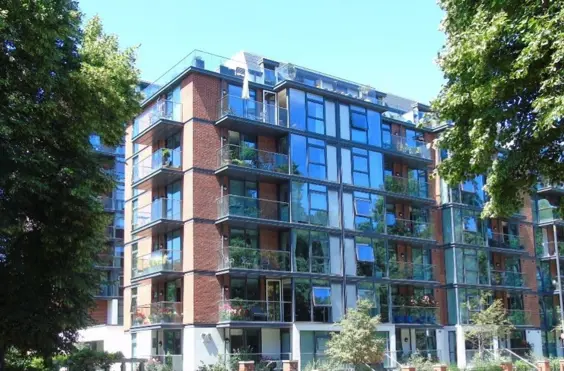 Albert Suites at Battersea Place - An outside view of the home