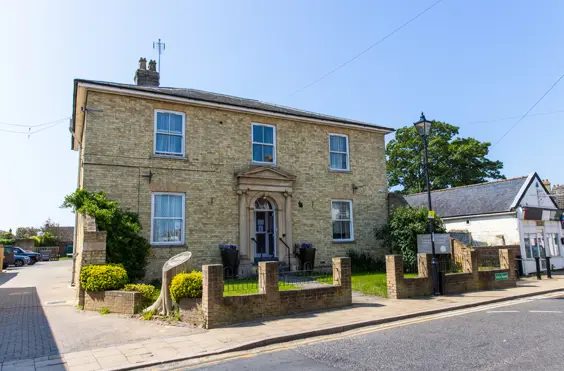 Laburnum Lodge - An outside view of the home