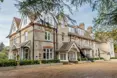 Park Manor Care Home - An outside view of the home